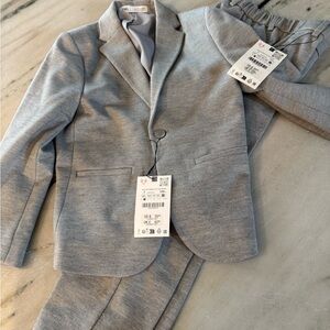 Zara boys suit size 7. Never Worn